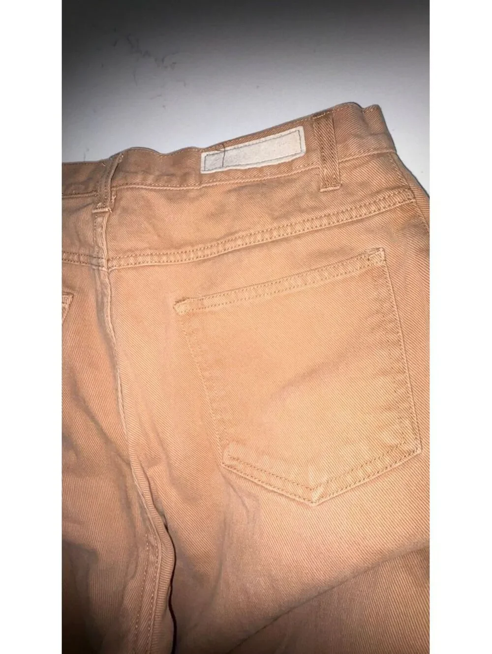 Woman's Vintage 1990's Tan -Bill Blass- Jeans, Easy-Fit. Size 10